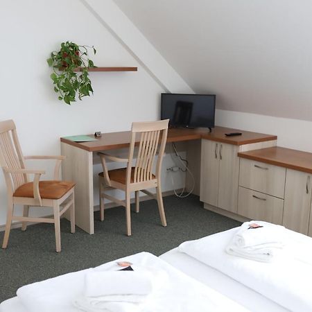 Tisnovska Rychta Hotel Екстериор снимка