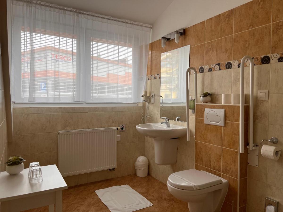 Tisnovska Rychta Hotel Екстериор снимка