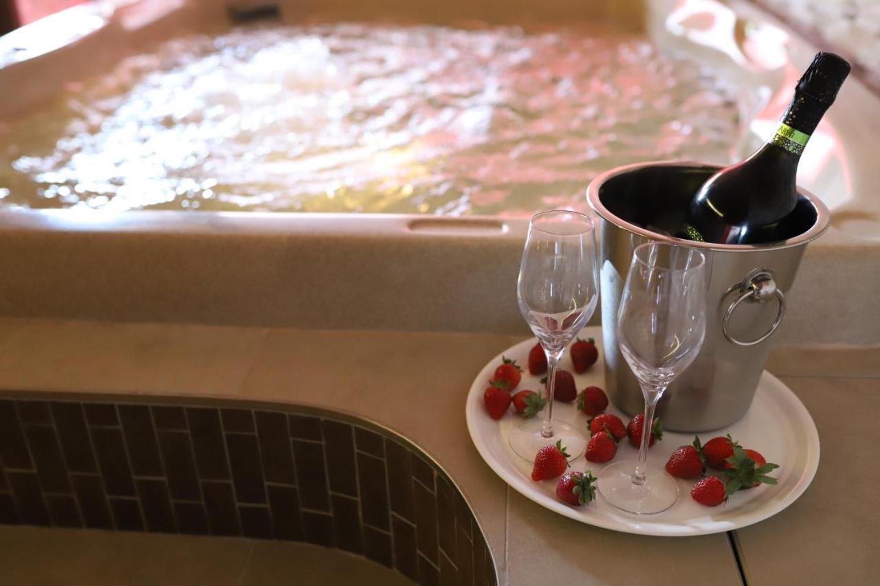 Tisnovska Rychta Hotel Екстериор снимка